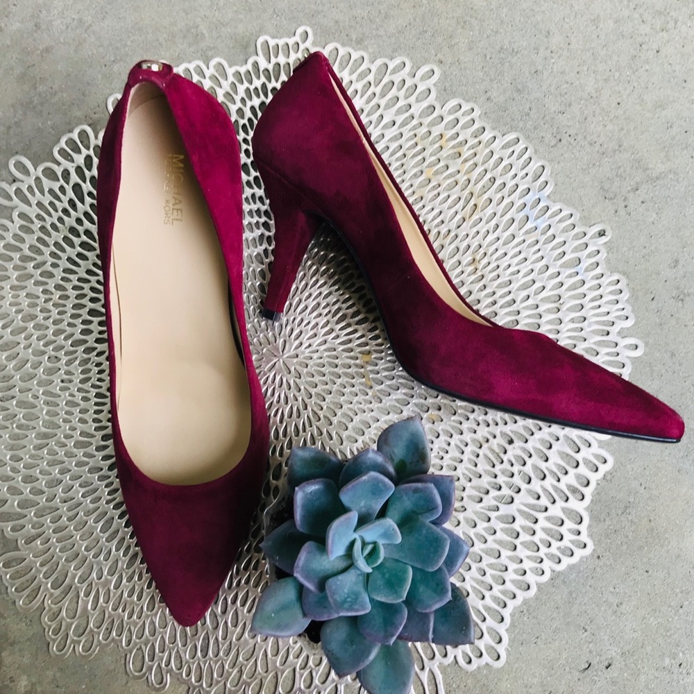 NWOT Michael Kors Oxblood Suede Dorothy Flex